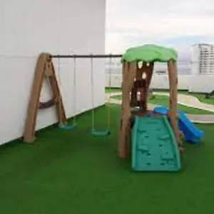 Precioso Apartamento Con Vistas A La Playa , Cartagena Colombia
